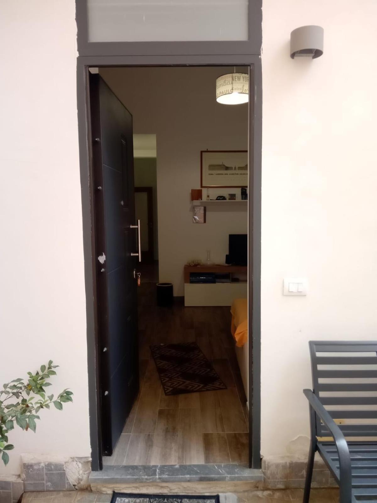 Davide Guest House Palermo Esterno foto